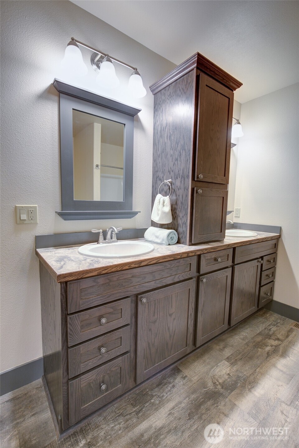 415 Olympic View Avenue NE, Ocean Shores, WA 98569-9359