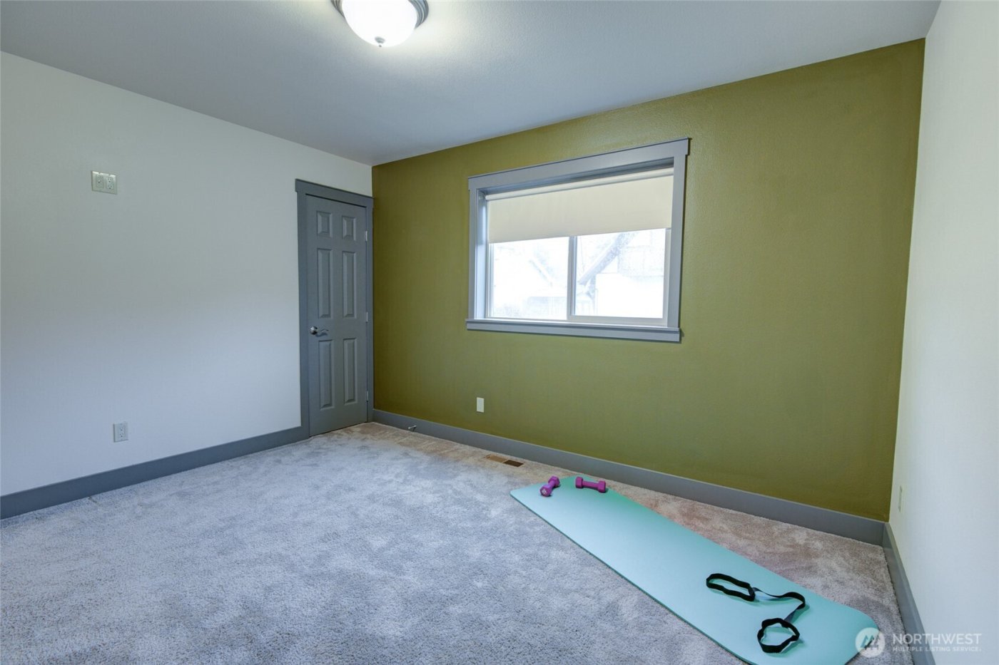 415 Olympic View Avenue NE, Ocean Shores, WA 98569-9359