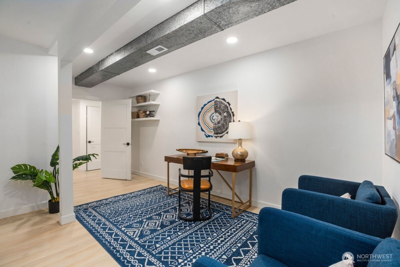 1520 Sycamore Drive SE, Issaquah, WA 98027