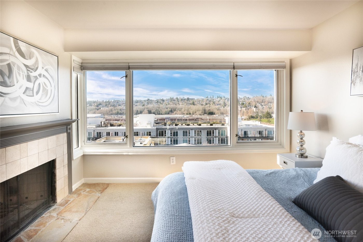 2253 Gilman Drive W #406, Seattle, WA 98119