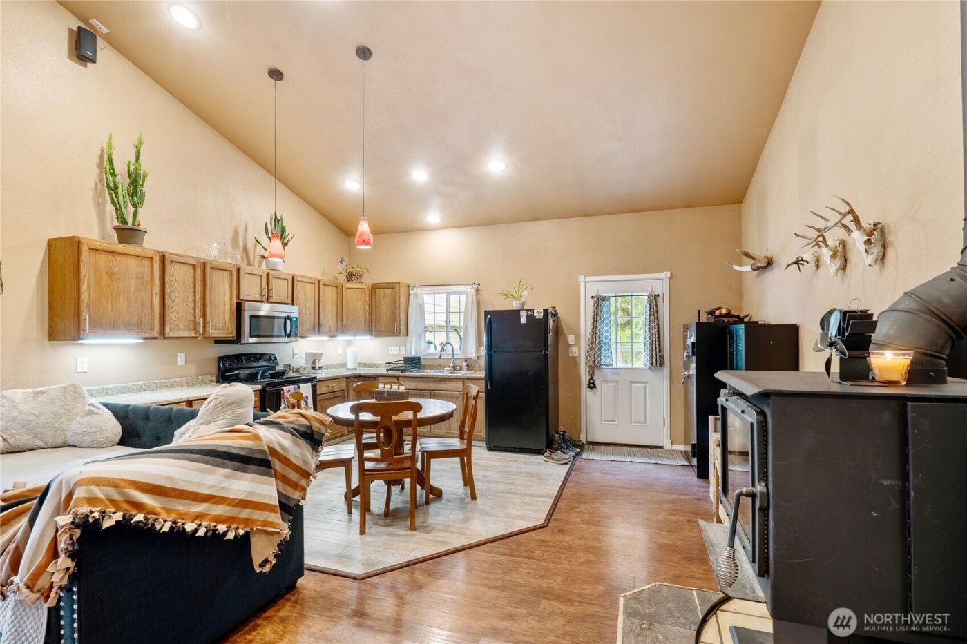 5 Meadowhills Lane , Elma, WA 98541