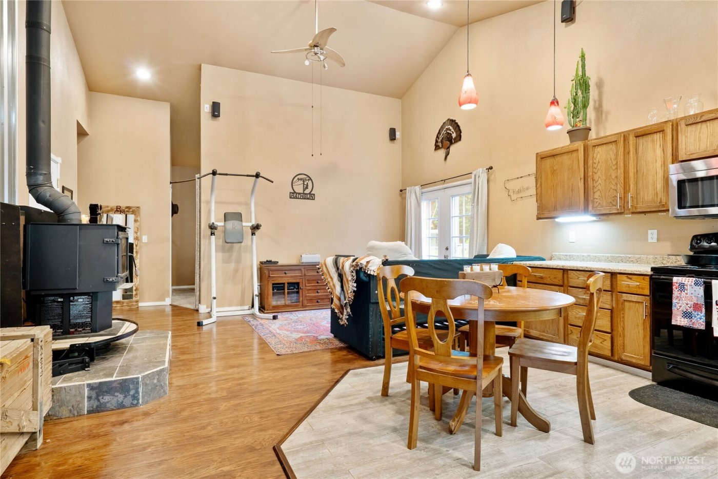 5 Meadowhills Lane , Elma, WA 98541