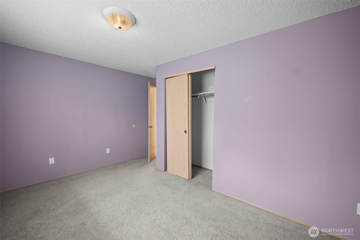 5727 N 13th Street , Tacoma, WA 98406