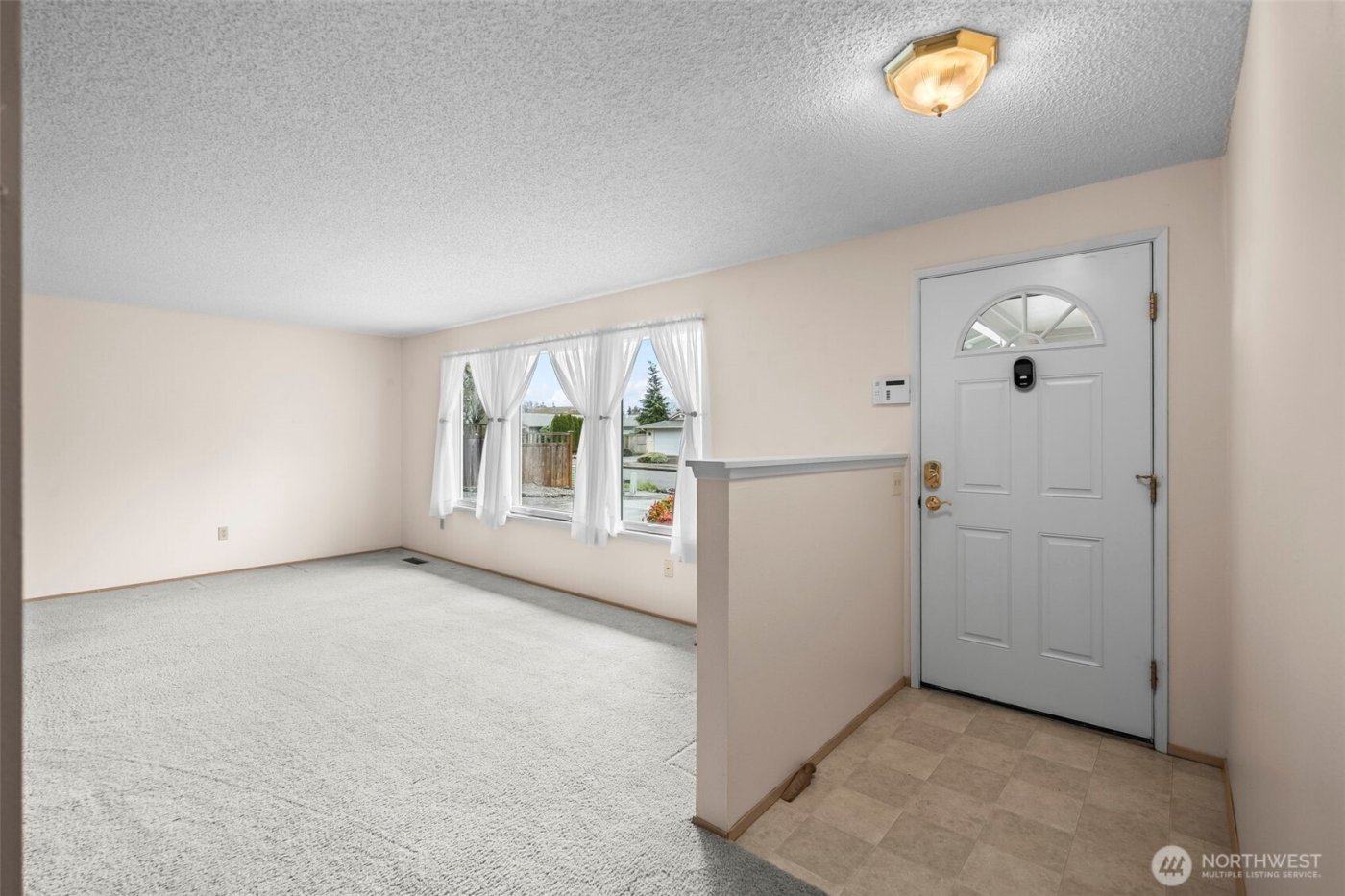 5727 N 13th Street , Tacoma, WA 98406