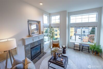 1820 Franklin Avenue E, Seattle, WA 98102 - Photo 6