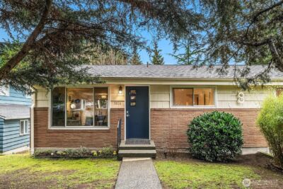 3806 NE 91st Street , Seattle, WA 98115 - Photo 2