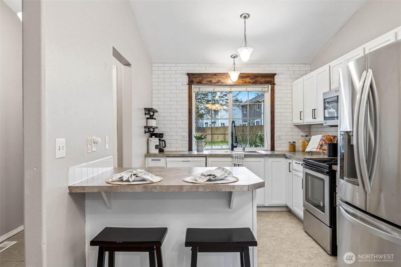 20518 190th Avenue E, Orting, WA 98360