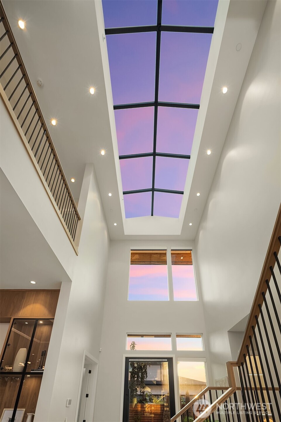 1028 89th Ave NE, Bellevue, WA 98004