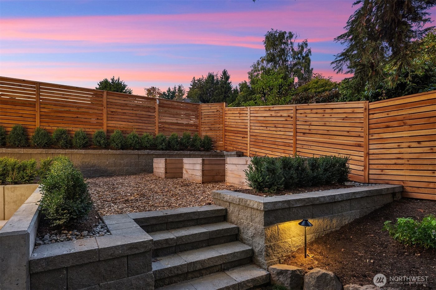 1028 89th Ave NE, Bellevue, WA 98004