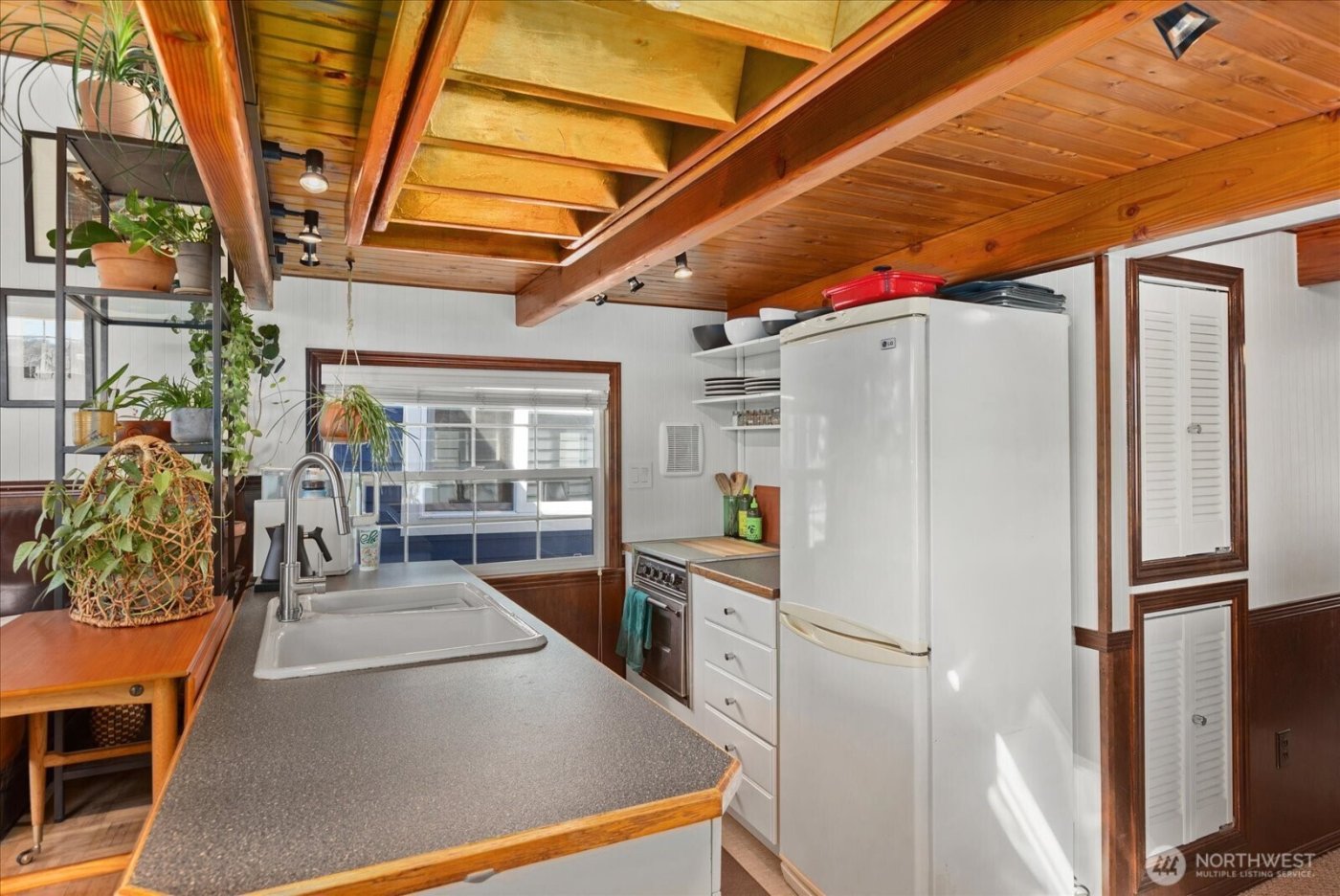 1900 Westlake Avenue N #B11, Seattle, WA 98109