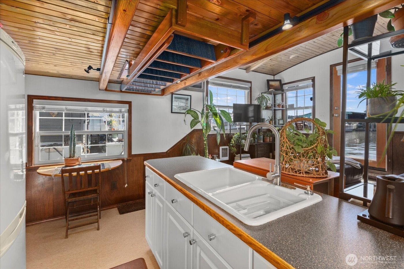 1900 Westlake Avenue N #B11, Seattle, WA 98109