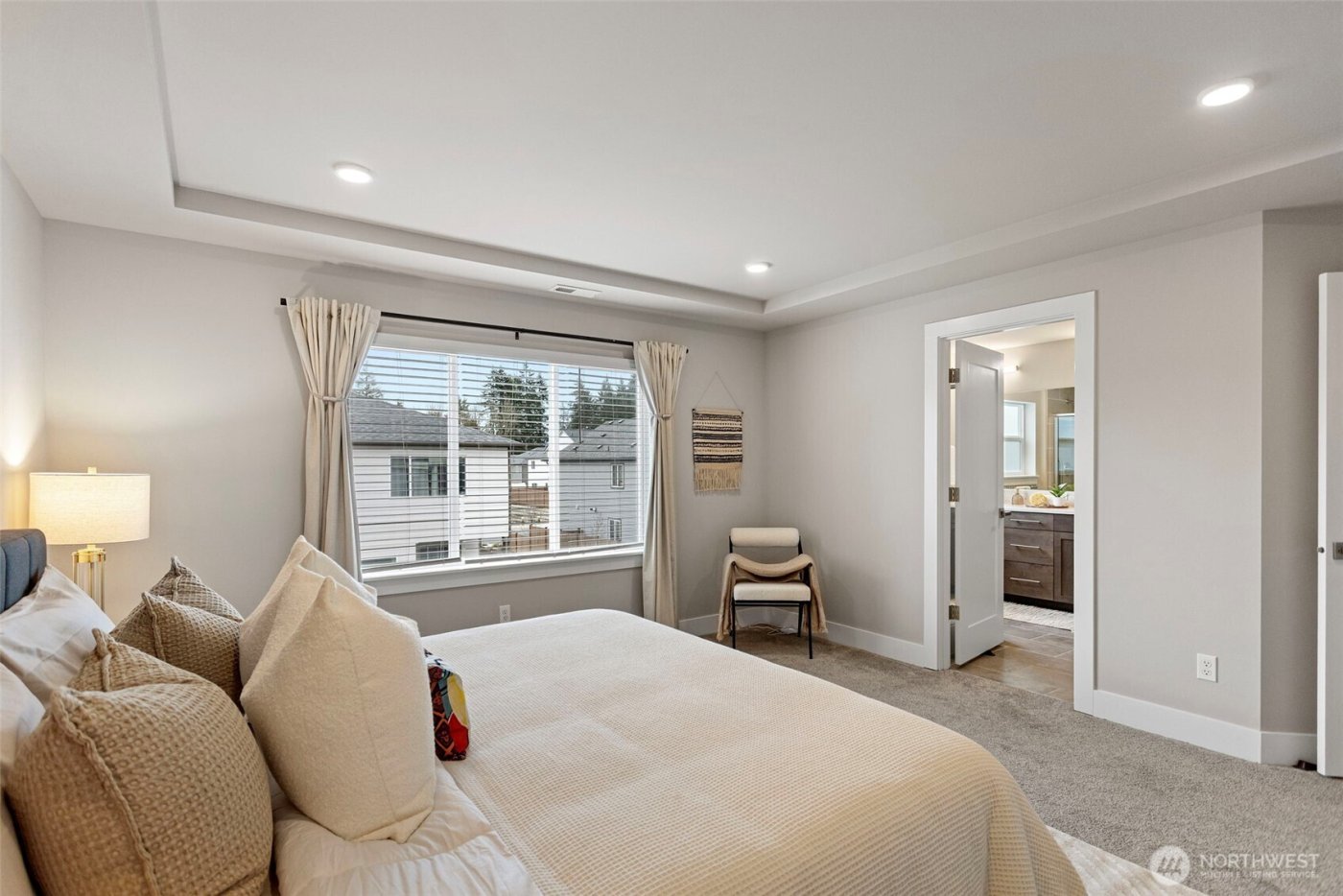 17715 2nd Avenue W, Bothell, WA 98012