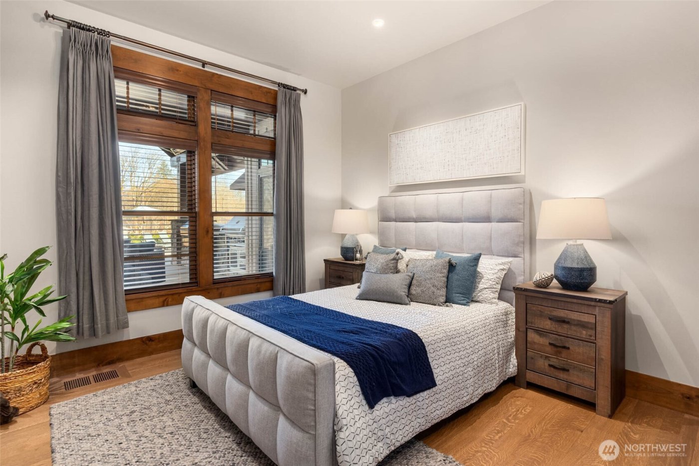 19014 171st Place NE, Woodinville, WA 98072