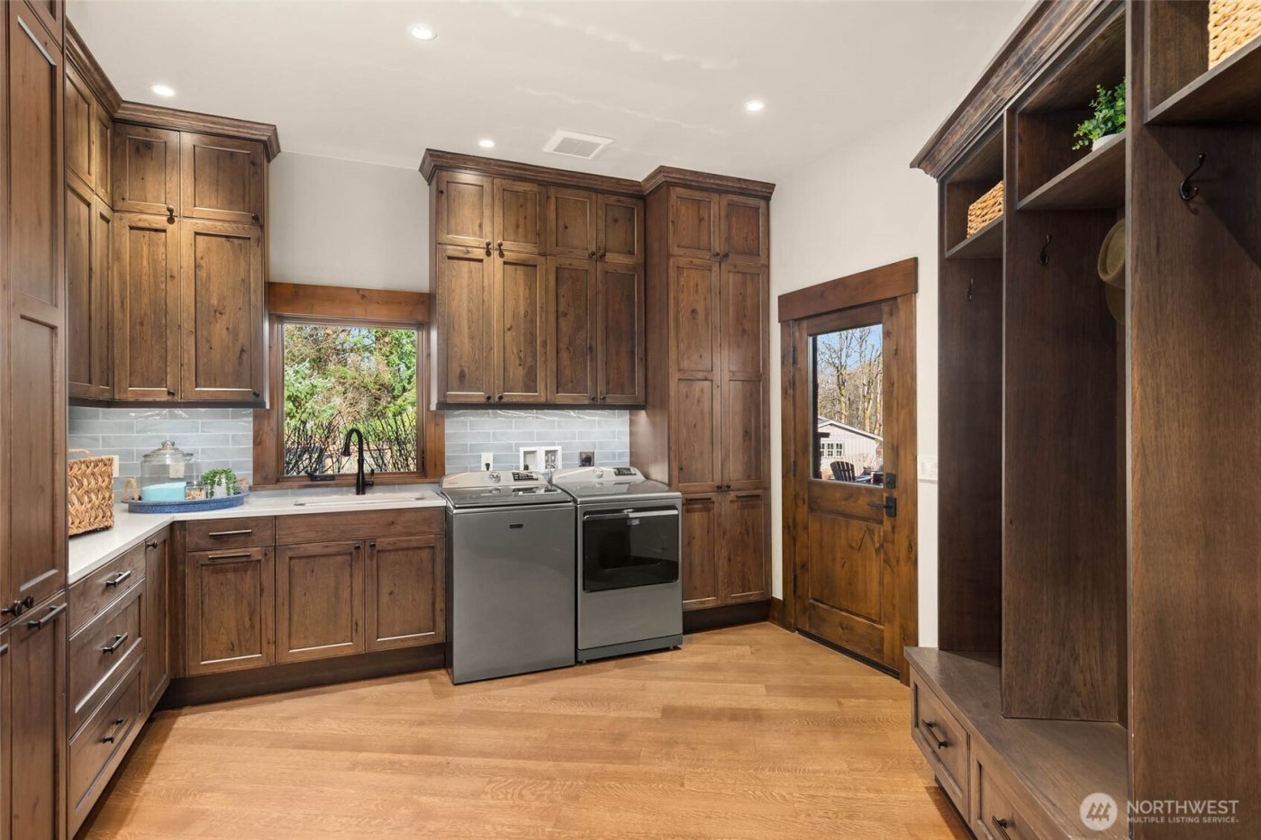 19014 171st Place NE, Woodinville, WA 98072