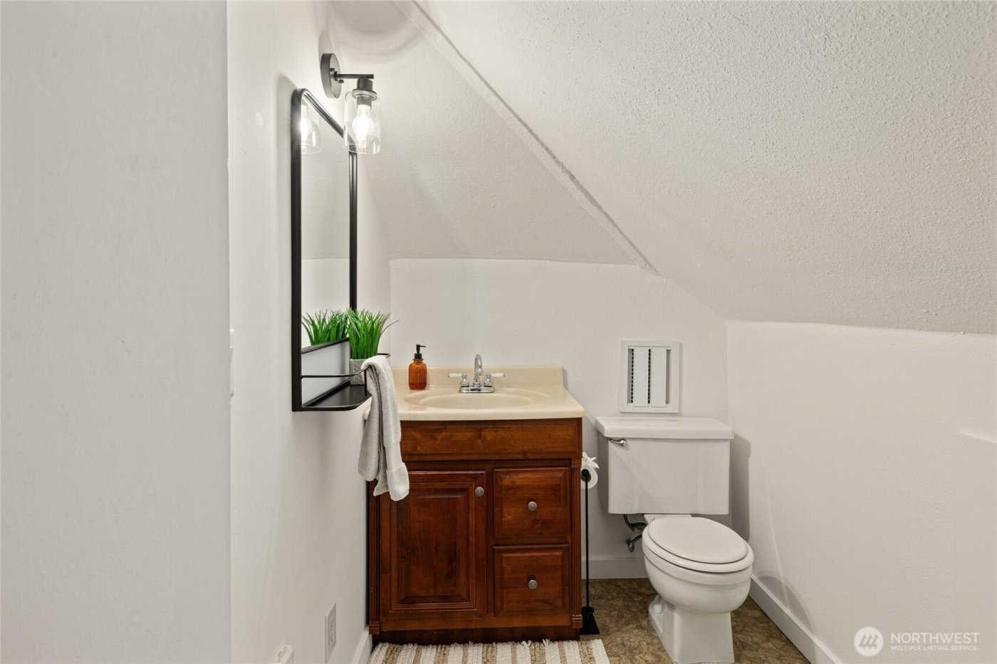 701 N Kittitas Street , Ellensburg, WA 98926