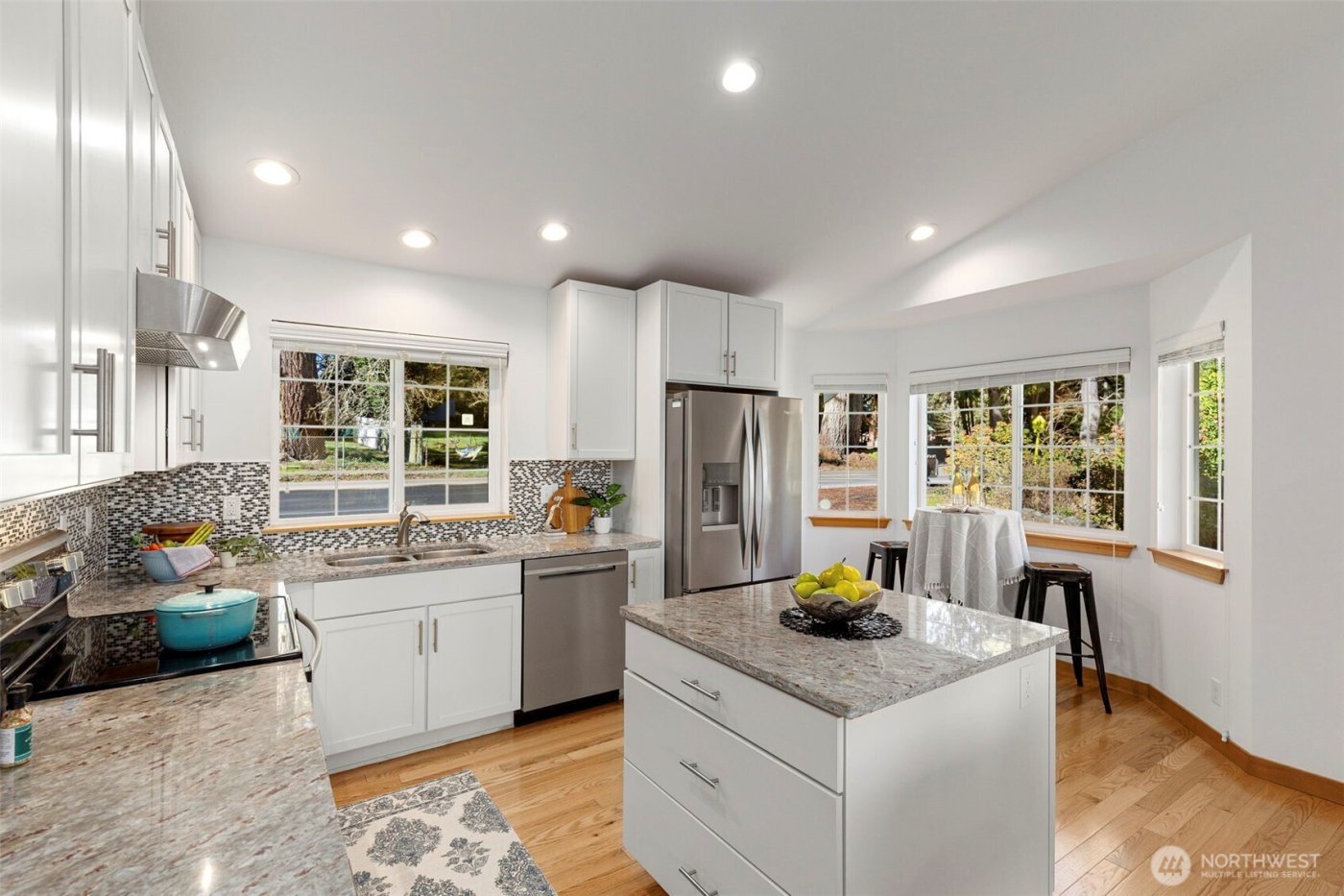 8498 Illahee Road NE, Bremerton, WA 98311