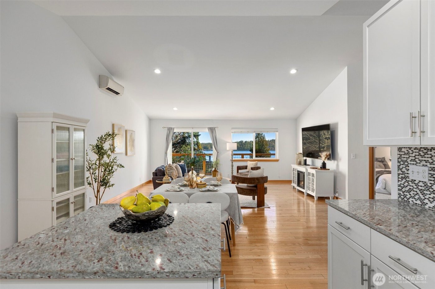 8498 Illahee Road NE, Bremerton, WA 98311