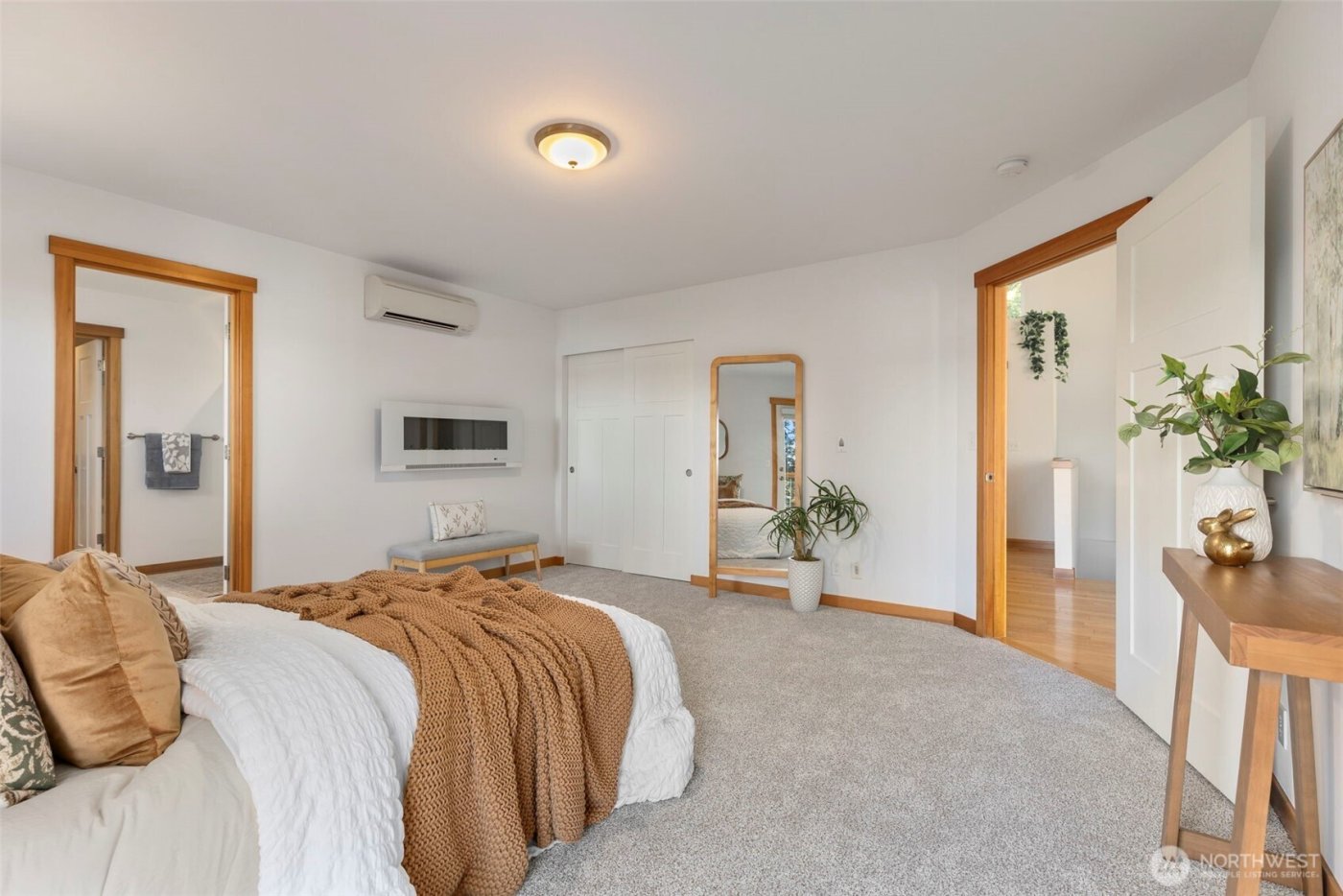 8498 Illahee Road NE, Bremerton, WA 98311