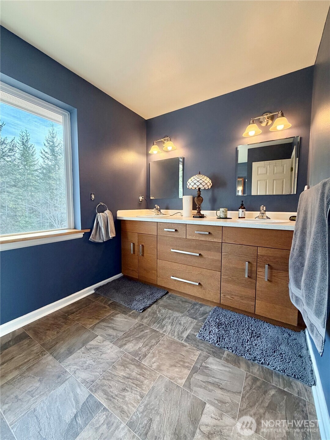 293 Blueberry Hill Drive , Quilcene, WA 98376-9667