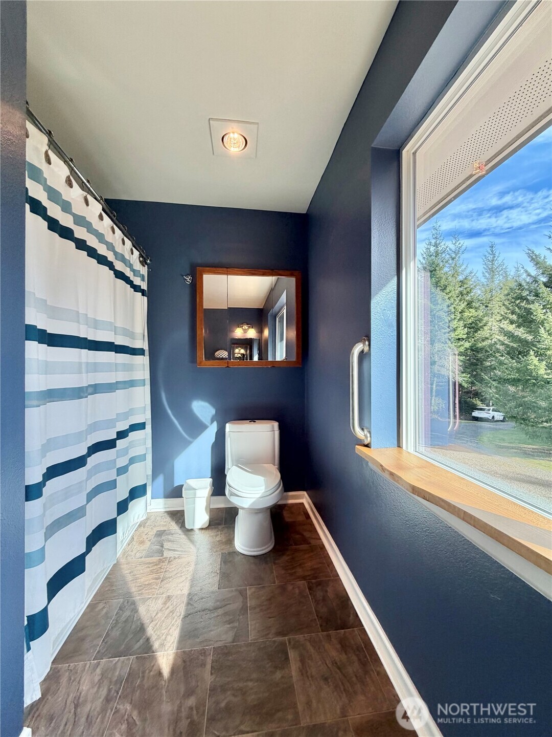 293 Blueberry Hill Drive , Quilcene, WA 98376-9667