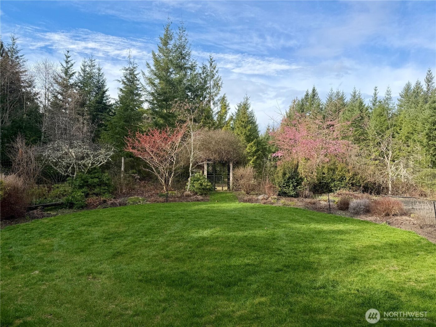 293 Blueberry Hill Drive , Quilcene, WA 98376-9667