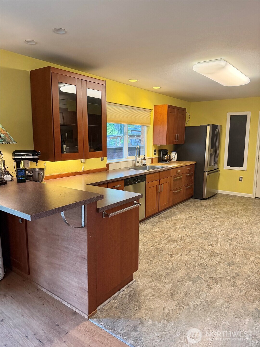 293 Blueberry Hill Drive , Quilcene, WA 98376-9667