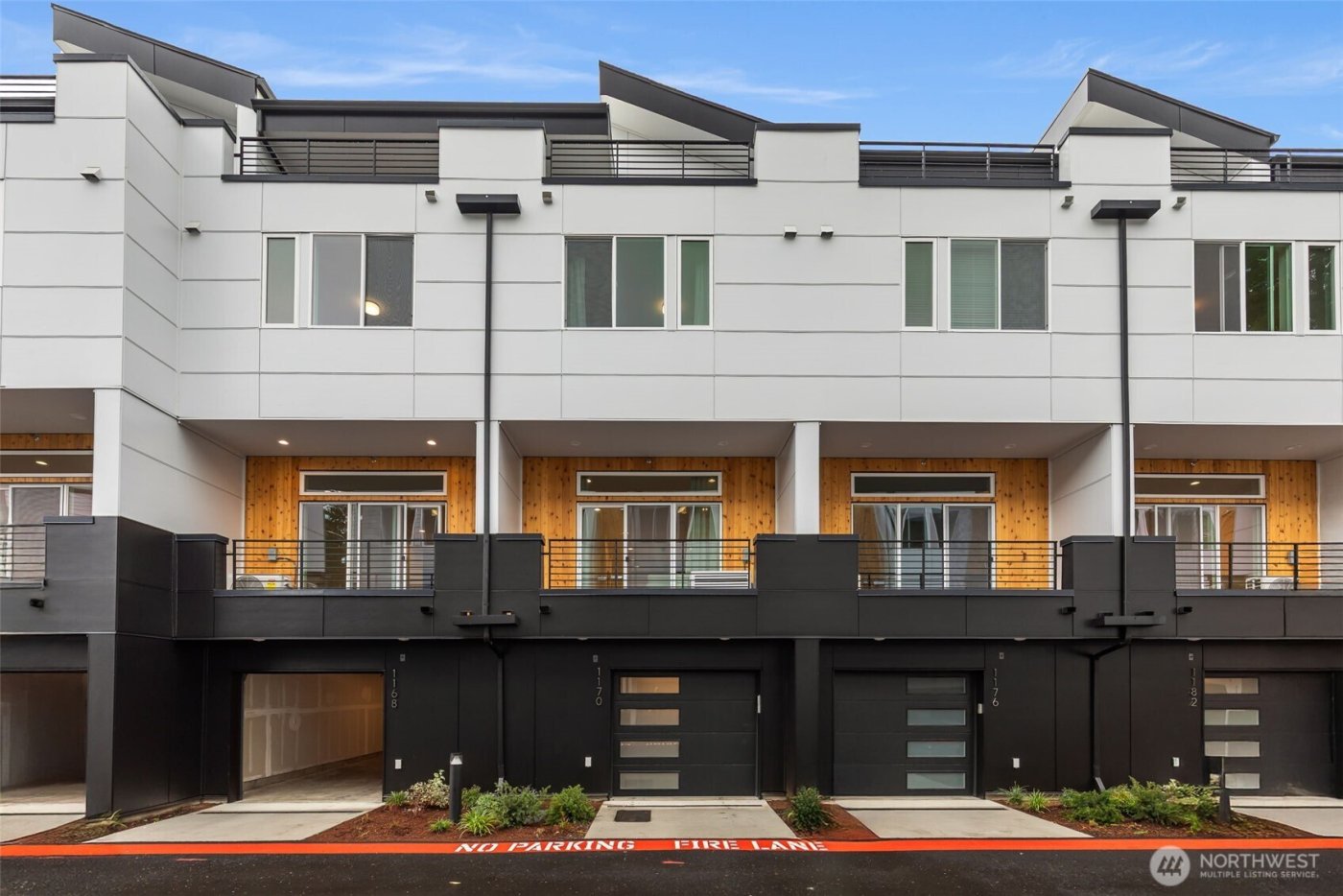 1198 129th Court NE, Bellevue, WA 98005