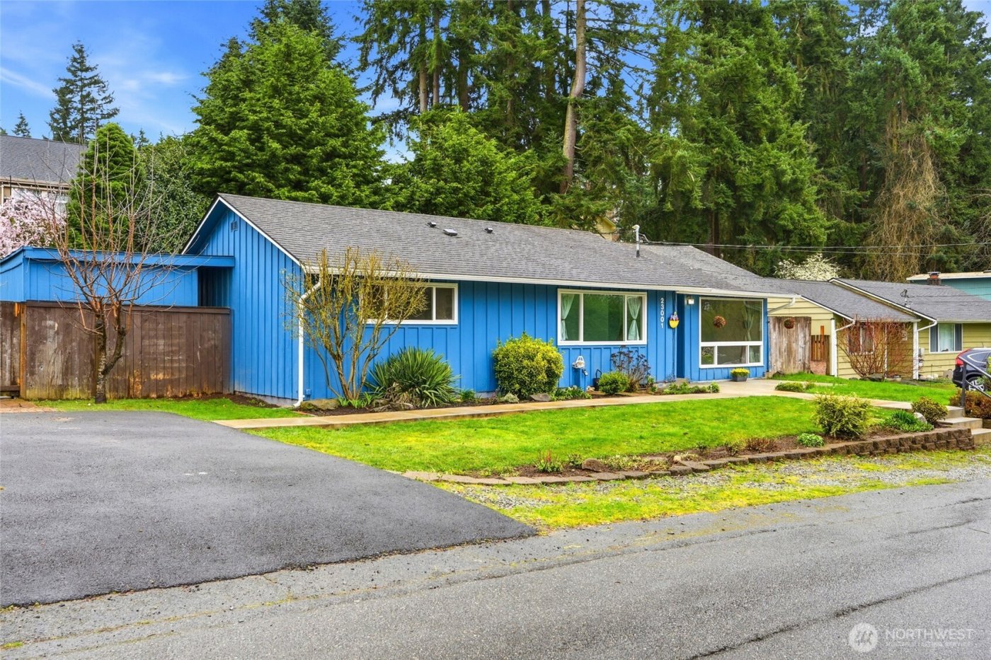 23001 67th Place W, Mountlake Terrace, WA 98043
