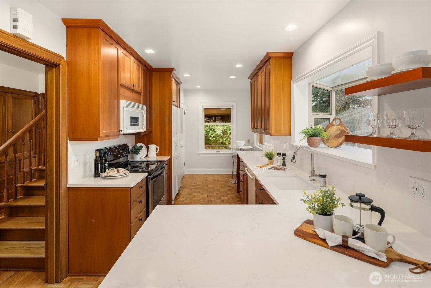 4810 38th Avenue NE, Seattle, WA 98105