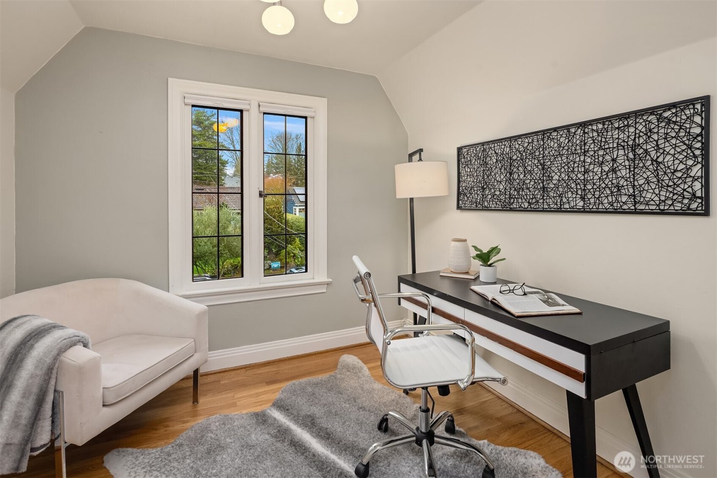 4810 38th Avenue NE, Seattle, WA 98105