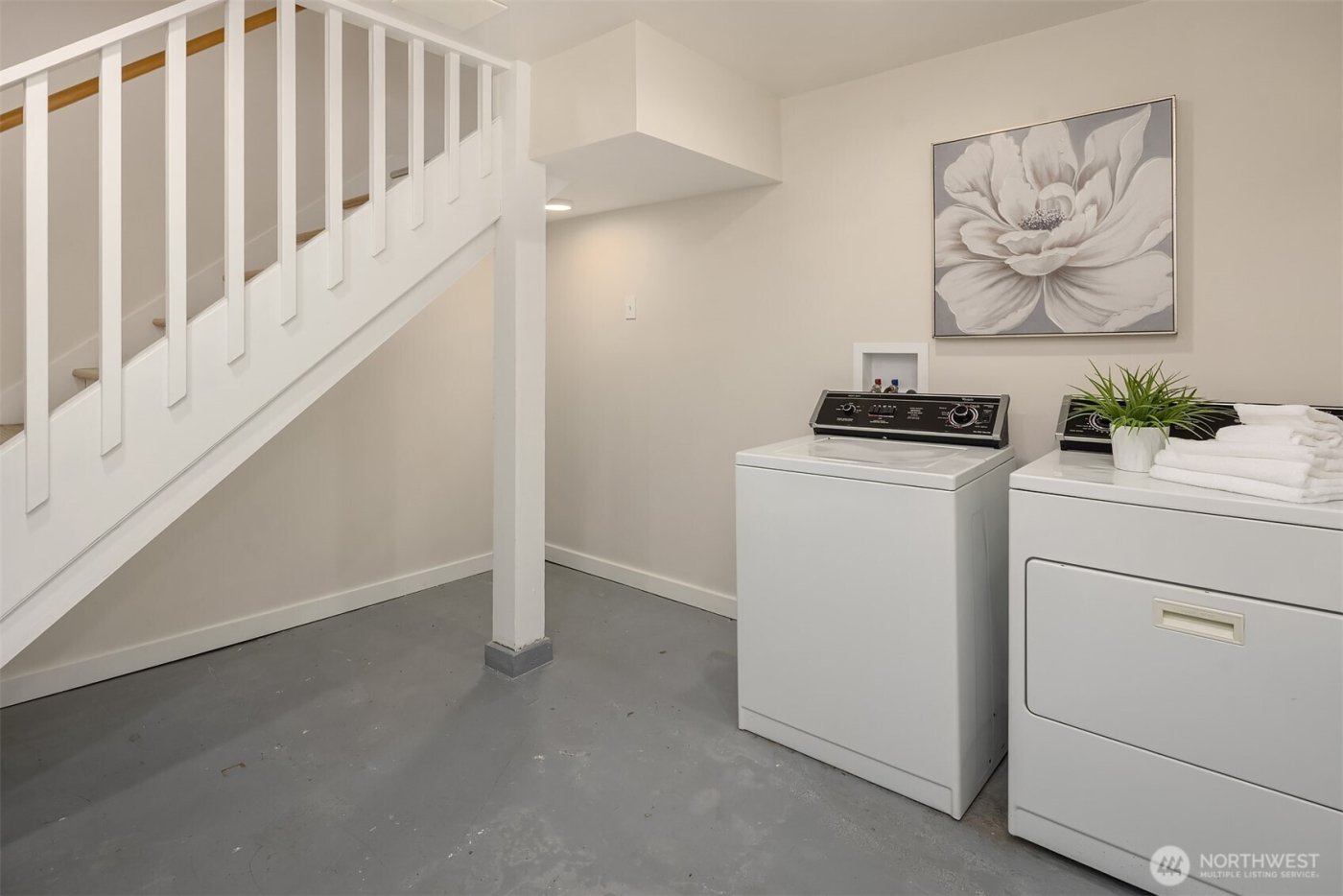 4810 38th Avenue NE, Seattle, WA 98105