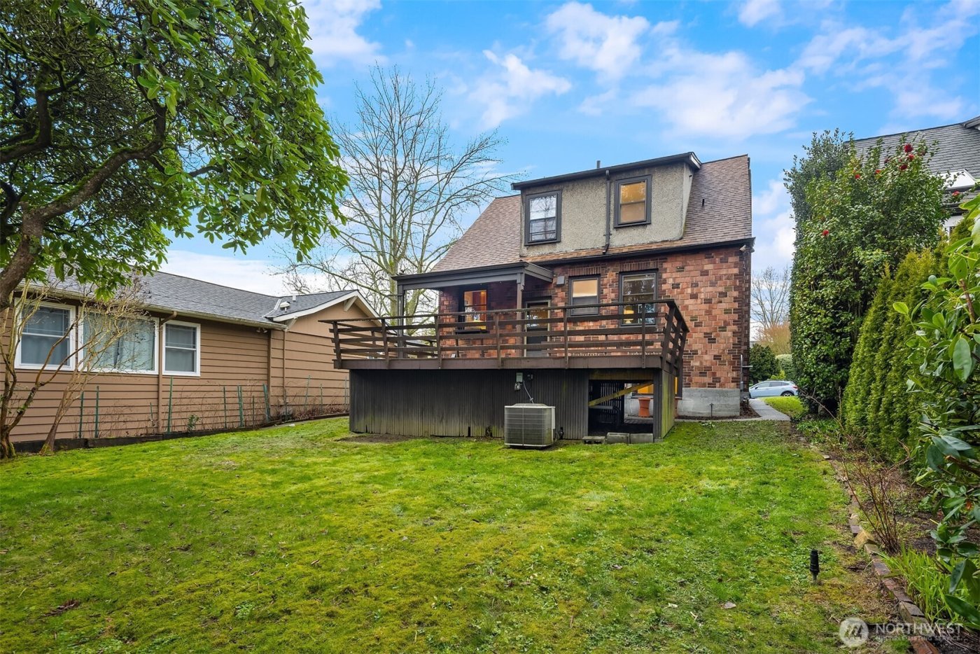 4810 38th Avenue NE, Seattle, WA 98105