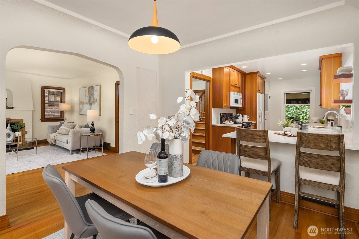 4810 38th Avenue NE, Seattle, WA 98105