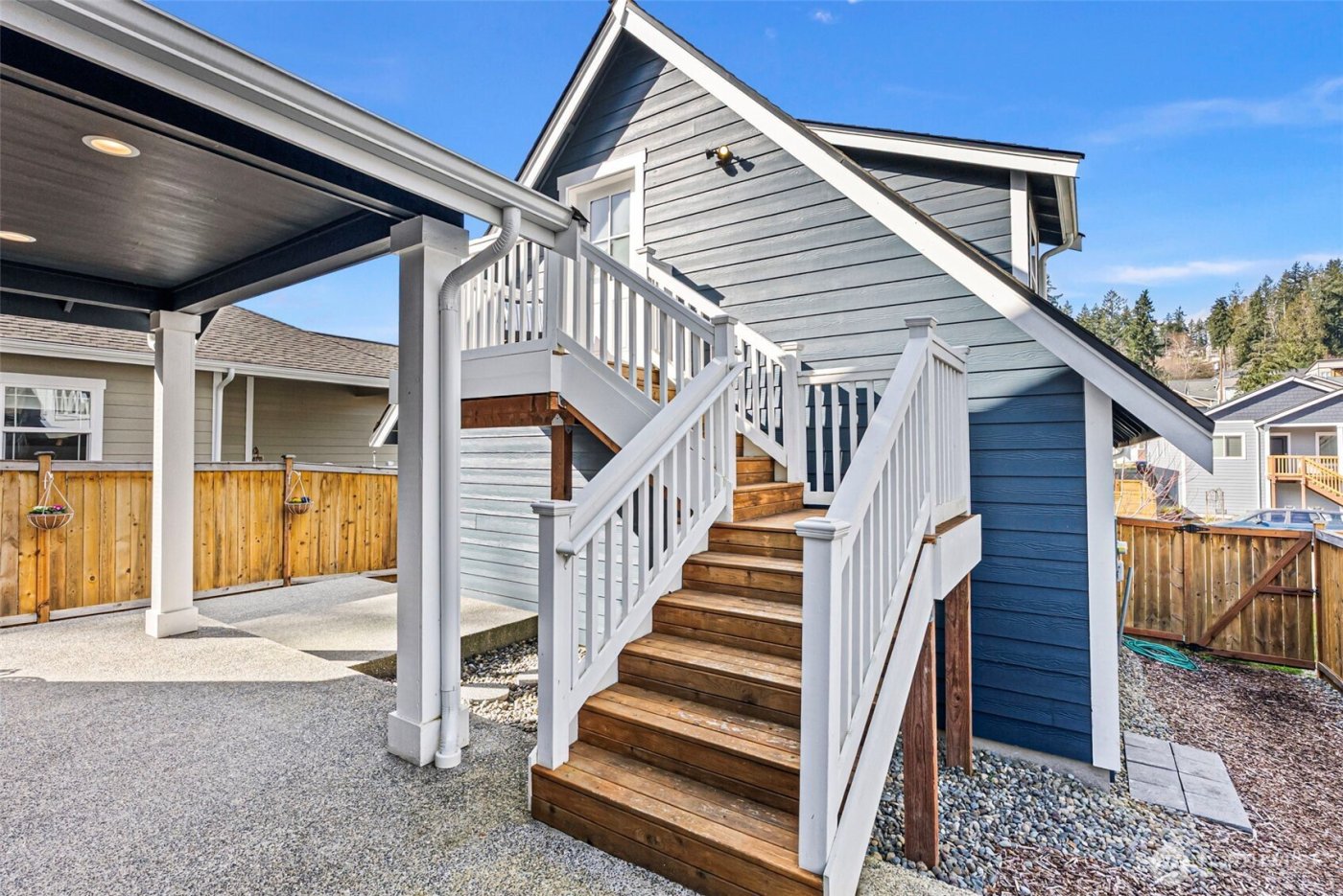 71 E Sullivan , Allyn, WA 98524