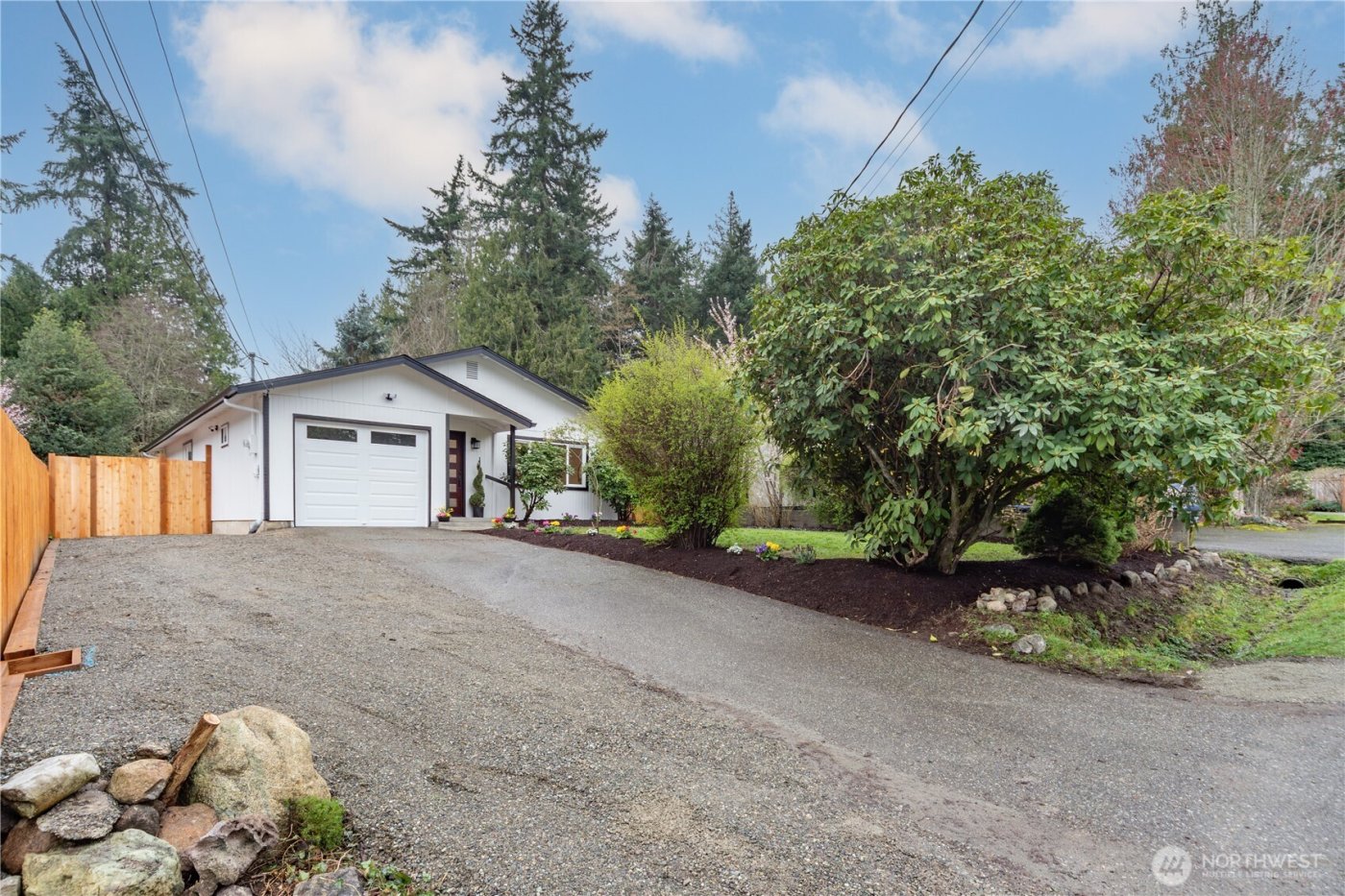 6485 NE Bell Str. , Suquamish, WA 98392