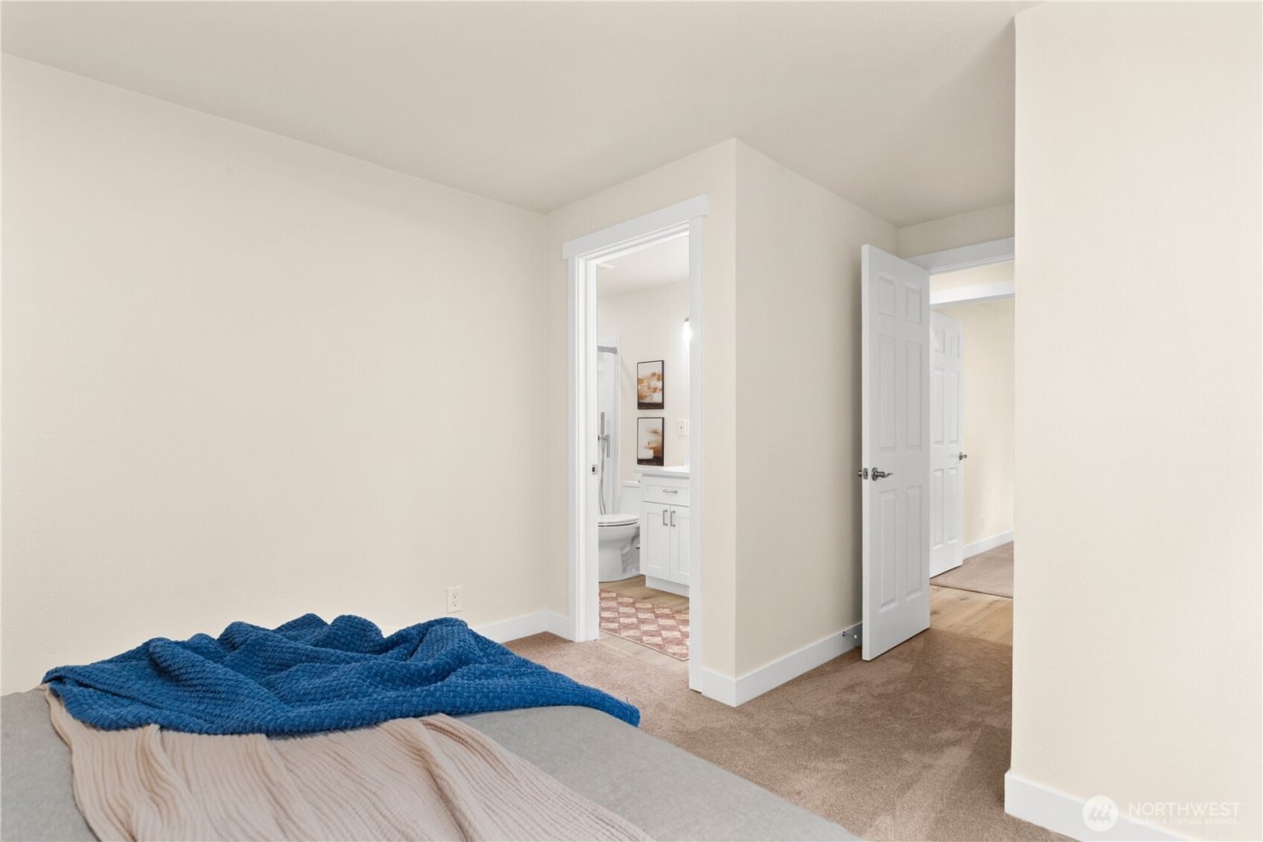 6485 NE Bell Str. , Suquamish, WA 98392