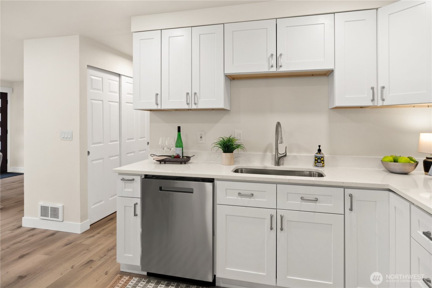 6485 NE Bell Str. , Suquamish, WA 98392