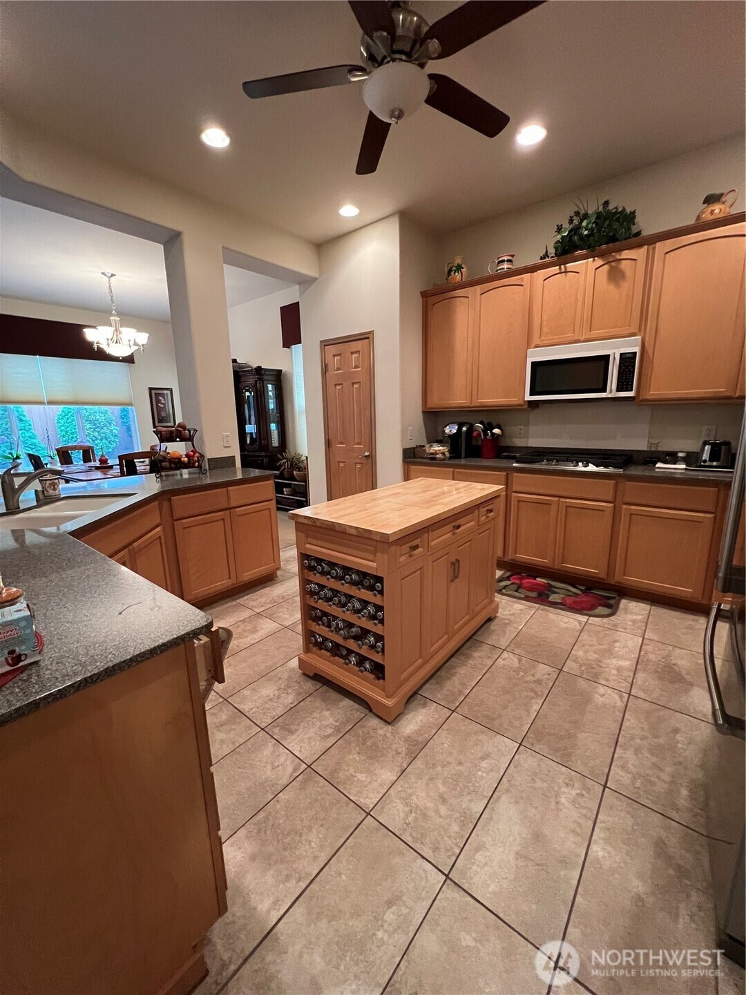 8536 Bainbridge Loop NE, Lacey, WA 98516