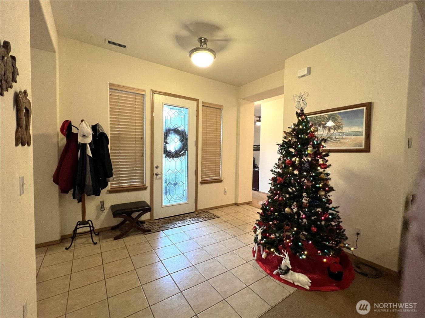 8536 Bainbridge Loop NE, Lacey, WA 98516