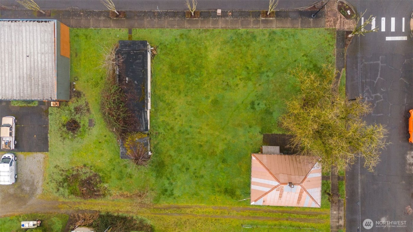 421 Davidson Avenue , Woodland, WA 98674