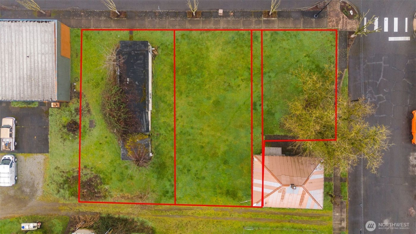 421 Davidson Avenue , Woodland, WA 98674