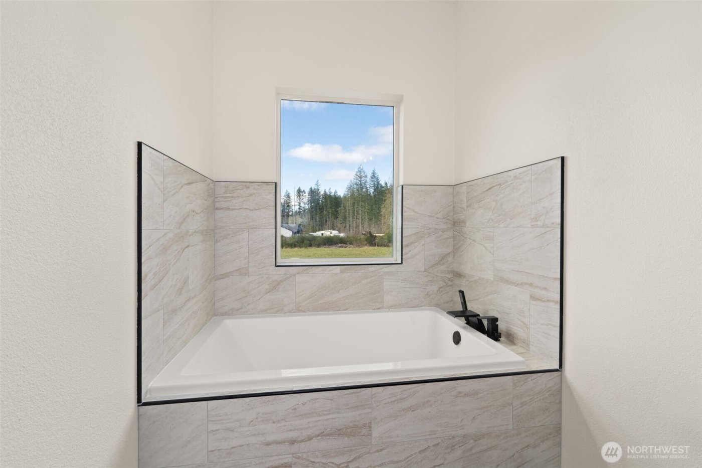 107 Winwood Ln , Winlock, WA 98596