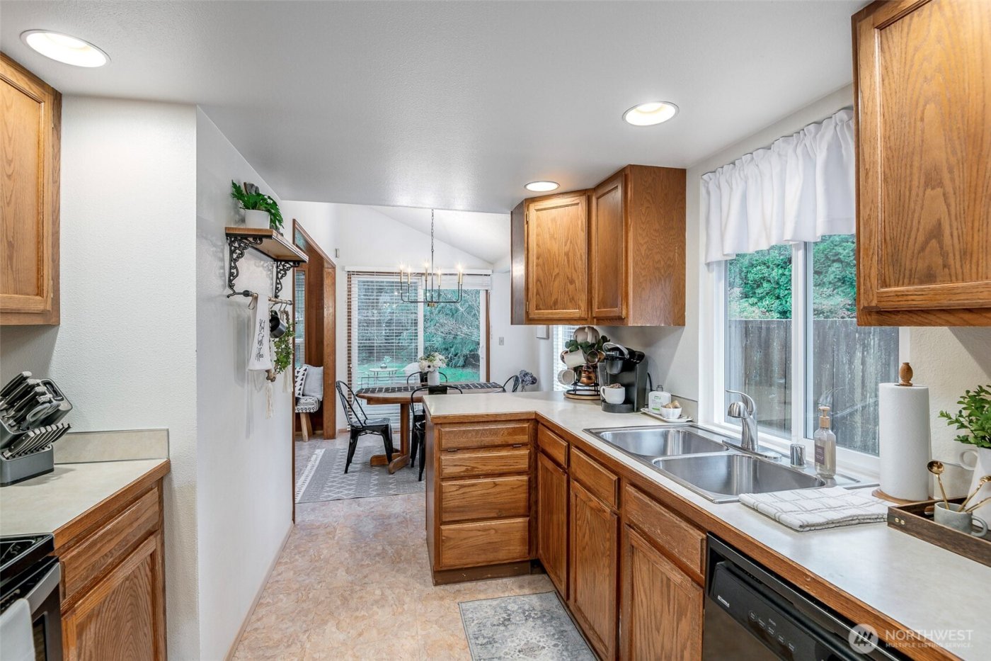 13825 72nd Avenue E, Puyallup, WA 98373