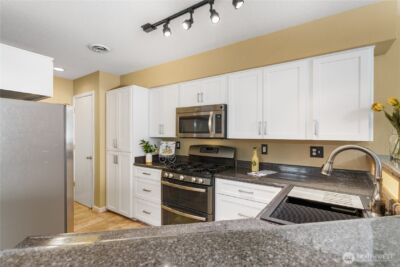 17200 SE 26th Drive #Q-59, Vancouver, WA 98683 - Photo 8