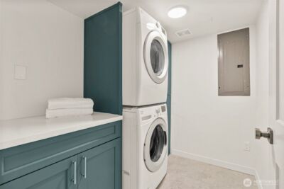 12077 75th Avenue S, Seattle, WA 98178 - Photo 24