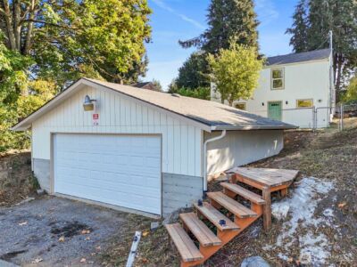 12077 75th Avenue S, Seattle, WA 98178 - Photo 31