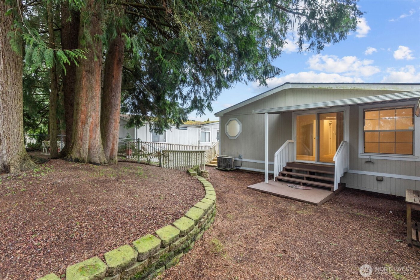 8430 15th Place SE #20, Lake Stevens, WA 98258