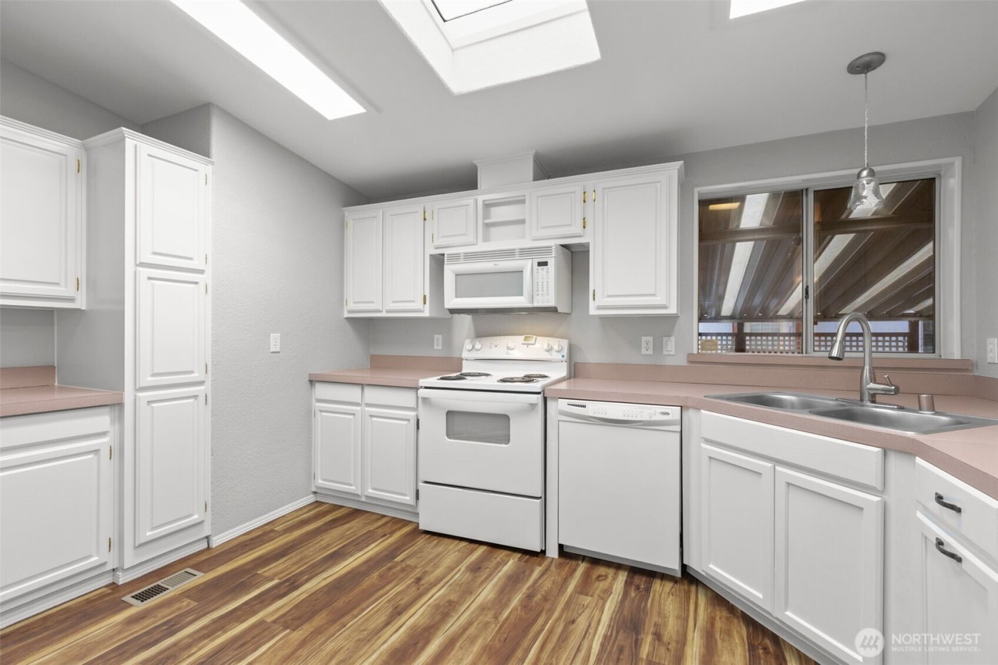 8430 15th Place SE #20, Lake Stevens, WA 98258