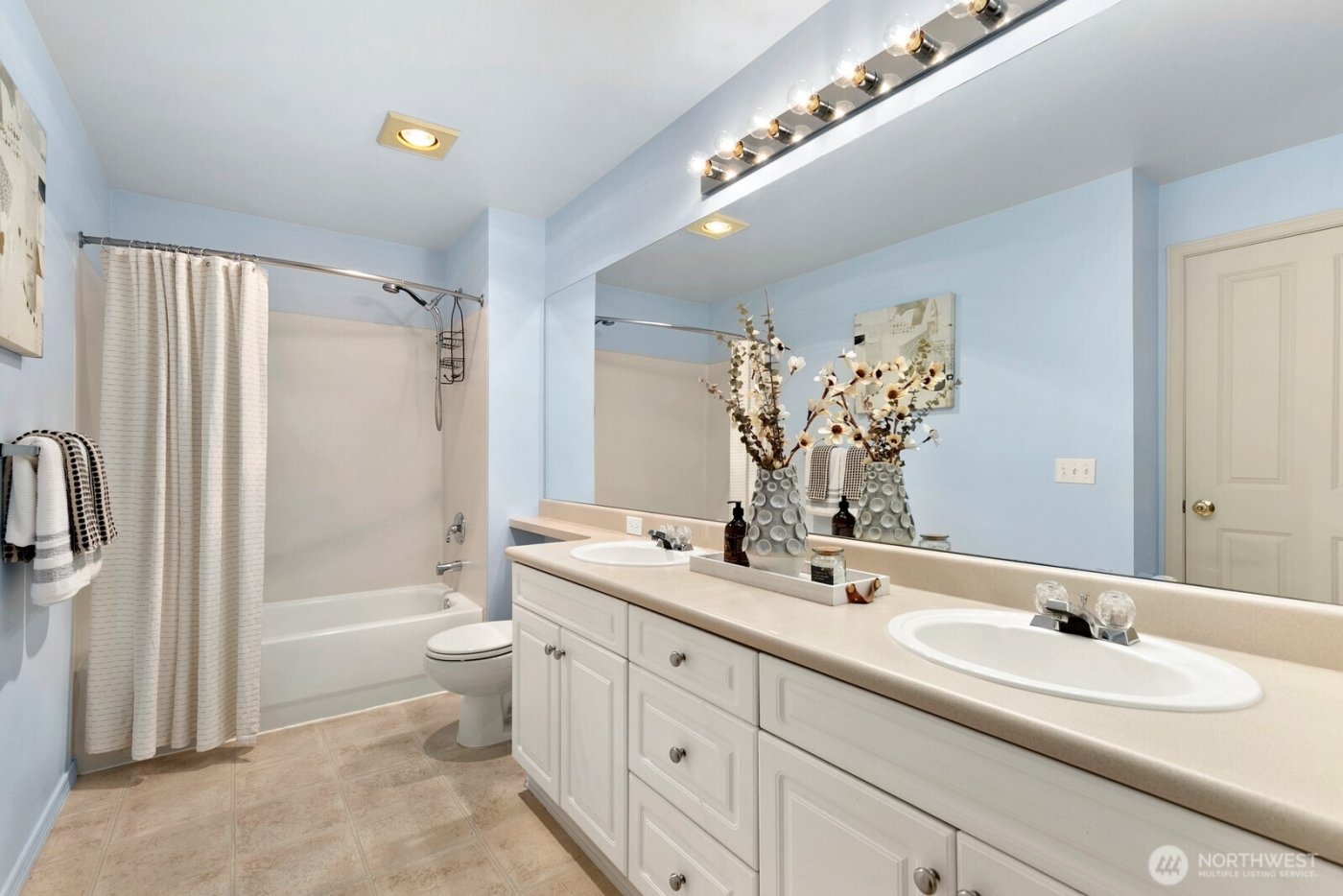 15150 140th Way SE #V103, Renton, WA 98058