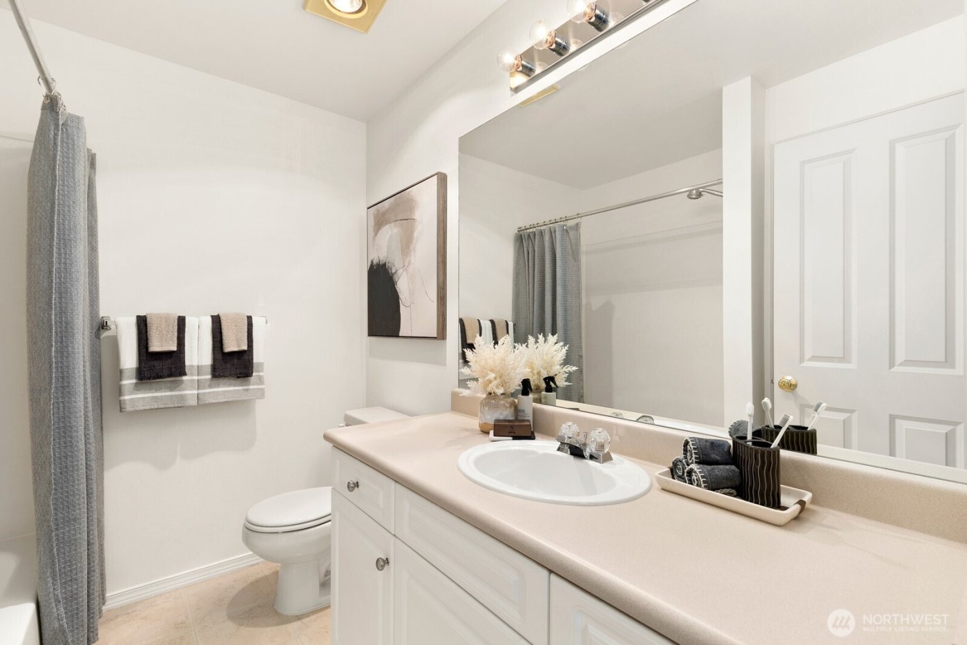 15150 140th Way SE #V103, Renton, WA 98058